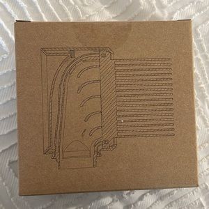 Dyson Attachment - Wide Tooth Comb (box never opened)